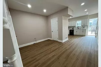 2317 E Fayette Street E, Baltimore, MD 21224 - Photo 8