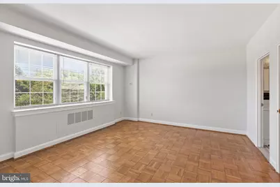 3601 Greenway #406, Baltimore, MD 21218 - Photo 6