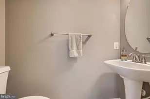 3234 O'Donnell St, Baltimore, MD 21224 - Photo 10