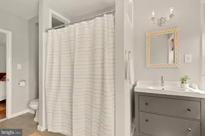2143 Cambridge Street, Baltimore, MD 21231 - Photo 20