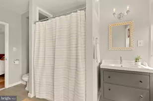 2143 Cambridge St, Baltimore, MD 21231 - Photo 20