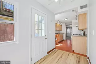 219 Chapel St, Baltimore, MD 21231 - Photo 10