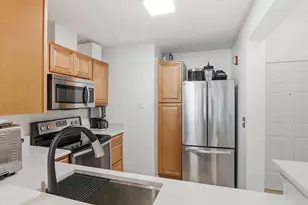 23 Pierside Dr, Baltimore, MD 21230 - Photo 14
