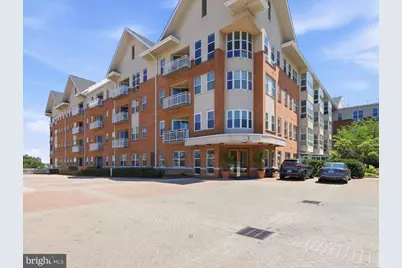 23 Pierside Drive #119, Baltimore, MD 21230 - Photo 2