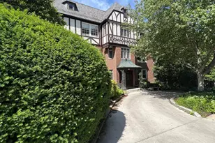 221 Ridgemede Rd, Baltimore, MD 21210 - Photo 1