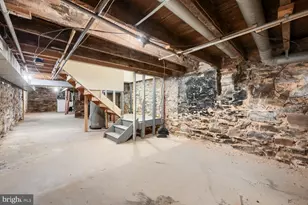 1817 W Mulberry St, Baltimore, MD 21223 - Photo 10