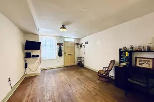 1631 Shakespeare St, Baltimore, MD 21231 - Photo 4