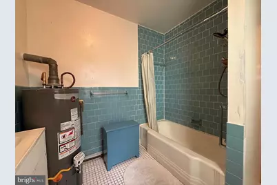 1631 Shakespeare Street, Baltimore, MD 21231 - Photo 8