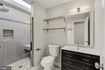 412 East Avenue, Baltimore, MD 21224 - Photo 10