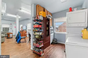 3921 Old York Rd, Baltimore, MD 21218 - Photo 8