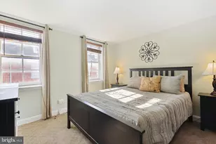 24 E Hamburg St, Baltimore, MD 21230 - Photo 20