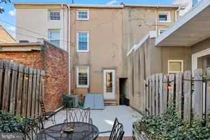 24 E Hamburg St, Baltimore, MD 21230 - Photo 26