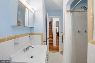 5723 Ranny Rd, Baltimore, MD 21209 - Photo 16