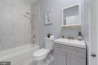 417 Rosecroft Terrace, Baltimore, MD 21229 - Photo 10