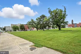 1021 N Caroline St, Baltimore, MD 21205 - Photo 24