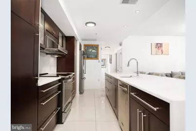 675 President #1505, Baltimore, MD 21202 - Photo 8