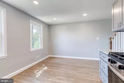 633 Lucia Avenue, Baltimore, MD 21229 - Photo 8