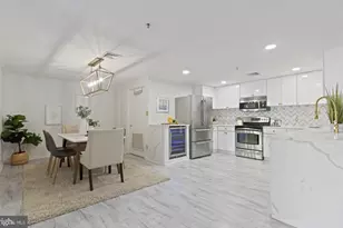 250 President St, Baltimore, MD 21202 - Photo 8