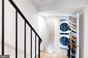 409 S Wolfe St, Baltimore, MD 21231 - Photo 24