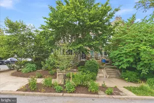 1118 E 36th St, Baltimore, MD 21218 - Photo 2