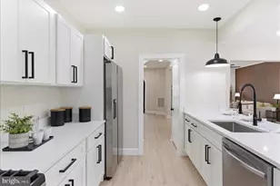 1118 E 36th St, Baltimore, MD 21218 - Photo 18