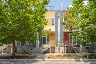428 E Oliver St, Baltimore, MD 21202 - Photo 1
