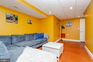 428 E Oliver St, Baltimore, MD 21202 - Photo 42