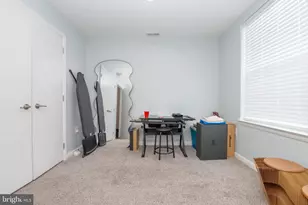 428 E Oliver St, Baltimore, MD 21202 - Photo 32