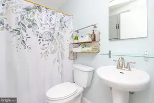 428 E Oliver St, Baltimore, MD 21202 - Photo 36