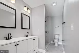 2640 E Oliver St, Baltimore, MD 21213 - Photo 8