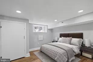 2640 E Oliver St, Baltimore, MD 21213 - Photo 18