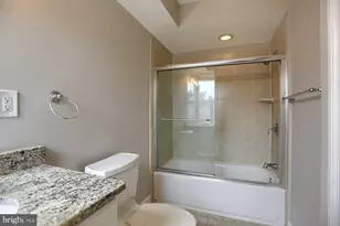 110 Ann St, Baltimore, MD 21231 - Photo 26