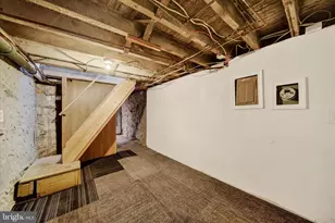 1813 N Bentalou St, Baltimore, MD 21216 - Photo 30