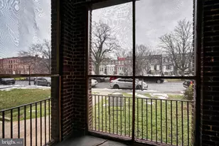 2111 Park Ave, Baltimore, MD 21217 - Photo 4