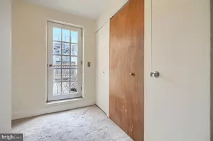 42 E Hamburg Street E, Baltimore, MD 21230 - Photo 20