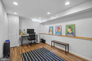 916 S Curley St, Baltimore, MD 21224 - Photo 34