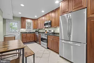 916 S Curley St, Baltimore, MD 21224 - Photo 10