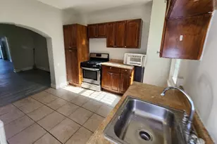 1717 N Pulaski St, Baltimore, MD 21217 - Photo 10