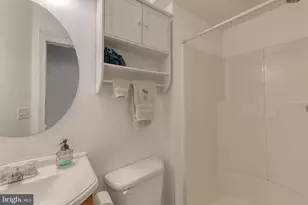 1818 Bank St, Baltimore, MD 21231 - Photo 14