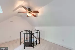 1818 Bank St, Baltimore, MD 21231 - Photo 18