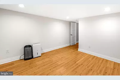 2723 Miles Avenue, Baltimore, MD 21211 - Photo 18