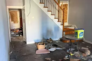 2021 W Lanvale St, Baltimore, MD 21217 - Photo 4