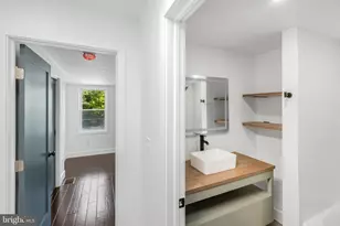 325 W Lorraine Ave, Baltimore, MD 21211 - Photo 12