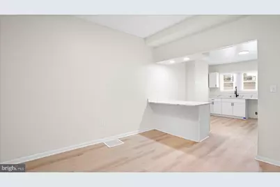 537 N Milton Avenue, Baltimore, MD 21205 - Photo 10