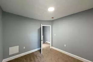 1410 N Milton Ave, Baltimore, MD 21213 - Photo 22