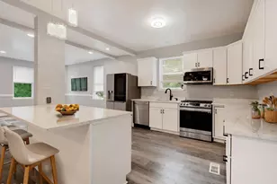 2807 Lawina Rd, Baltimore, MD 21216 - Photo 12
