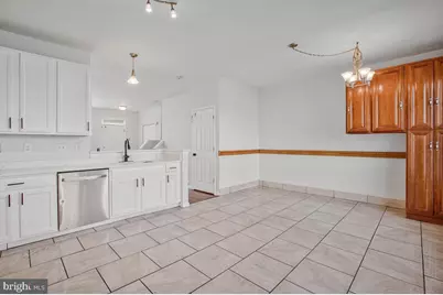 6103 Furley Way, Baltimore, MD 21206 - Photo 10