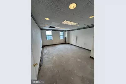 1 E Chase Street #R216, Baltimore, MD 21202 - Photo 6