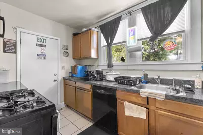 [Address not provided], Baltimore, MD 21229 - Photo 6