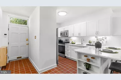 807 S Charles Street S, Baltimore, MD 21230 - Photo 4